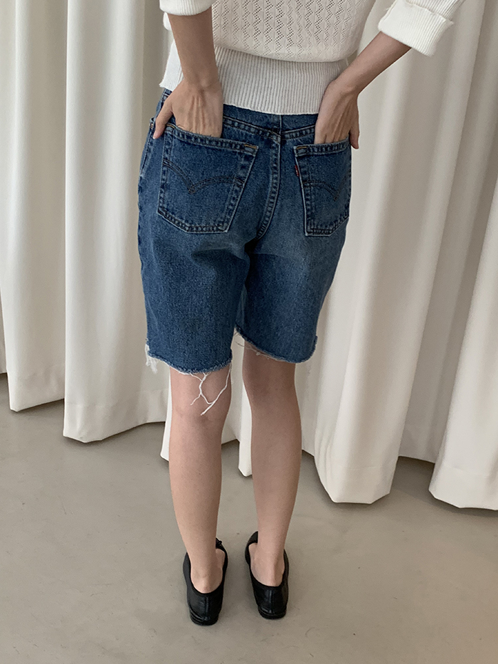 Levi's Short - size 38 (classic straight fit) 복제