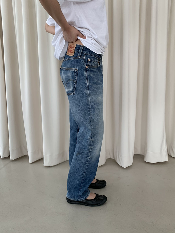 90's Levi's 501xx - size 27-28 (classic straight fit) 복제 복제