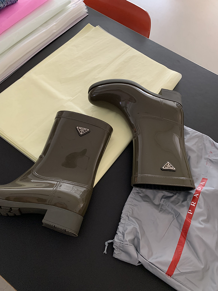 00’s "Prada" Rubber Boots 복제