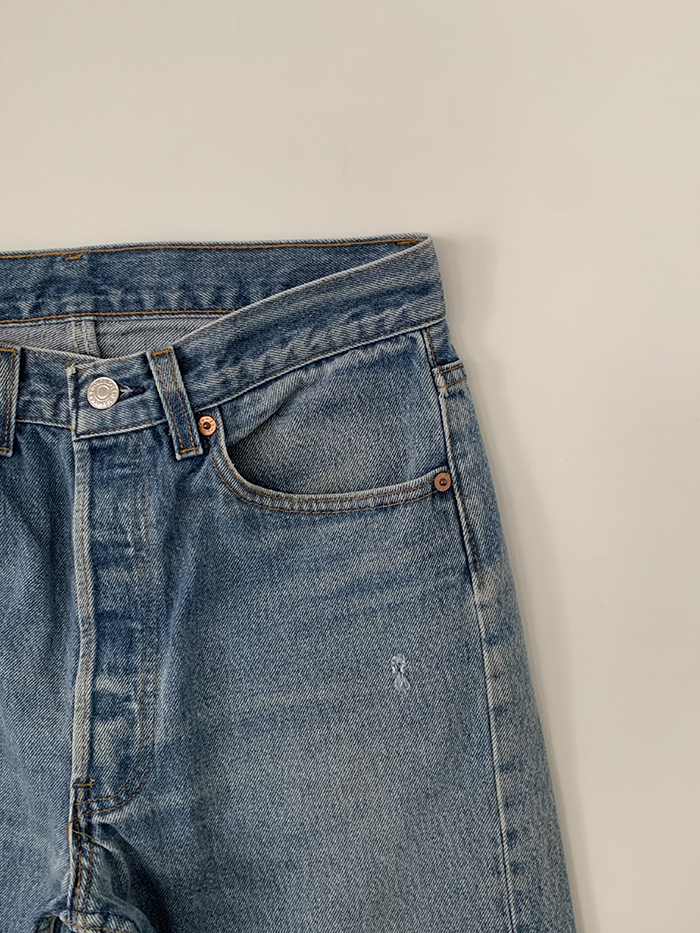 's Levi's 501(모르게씀) - size 29 (classic straight fit)