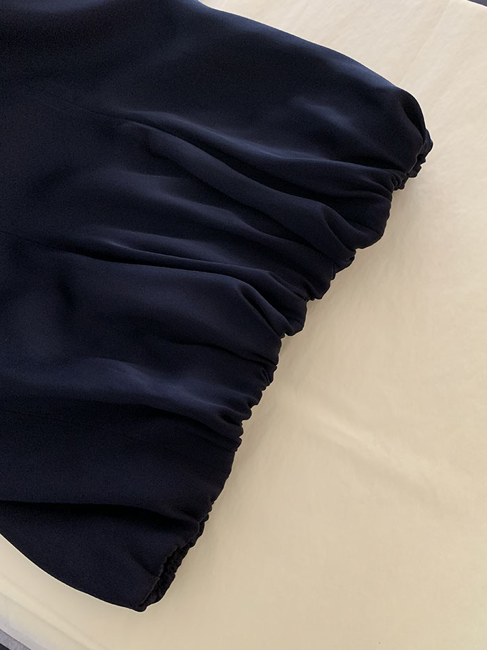 90's "Giorgio Armani" pure silk Skirt 복제