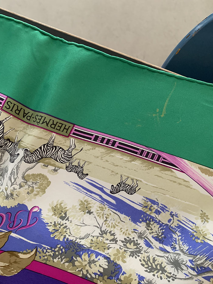 90-00's "Hermes" Silk Scarf 복제