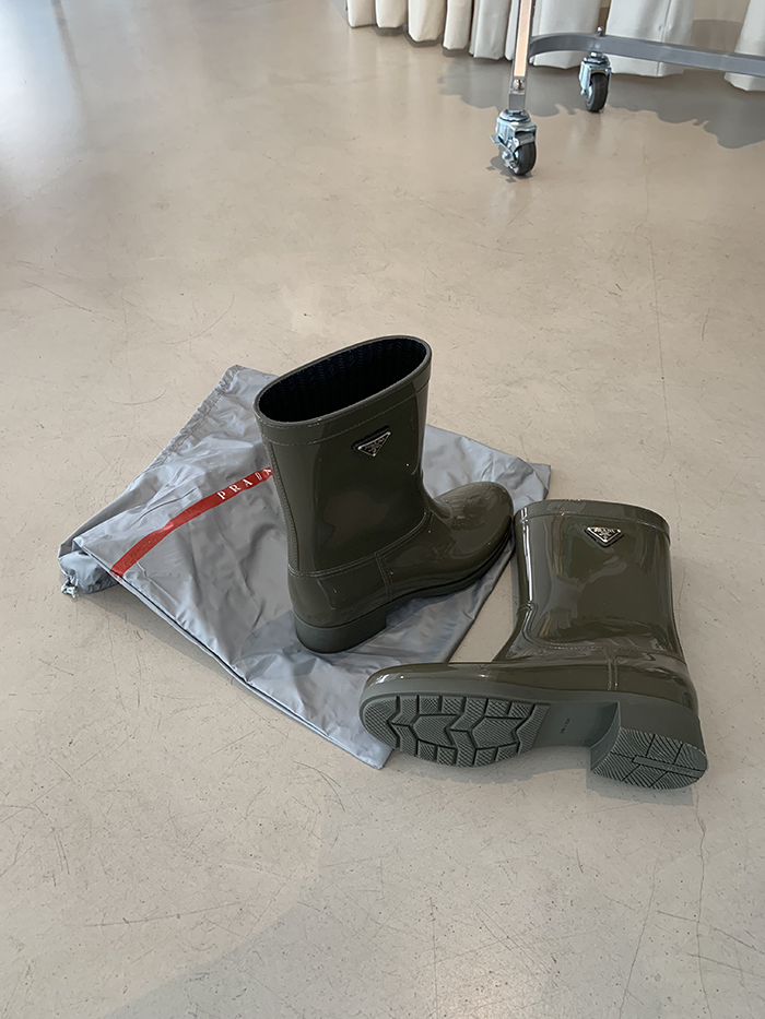 00’s "Prada" Rubber Boots 복제