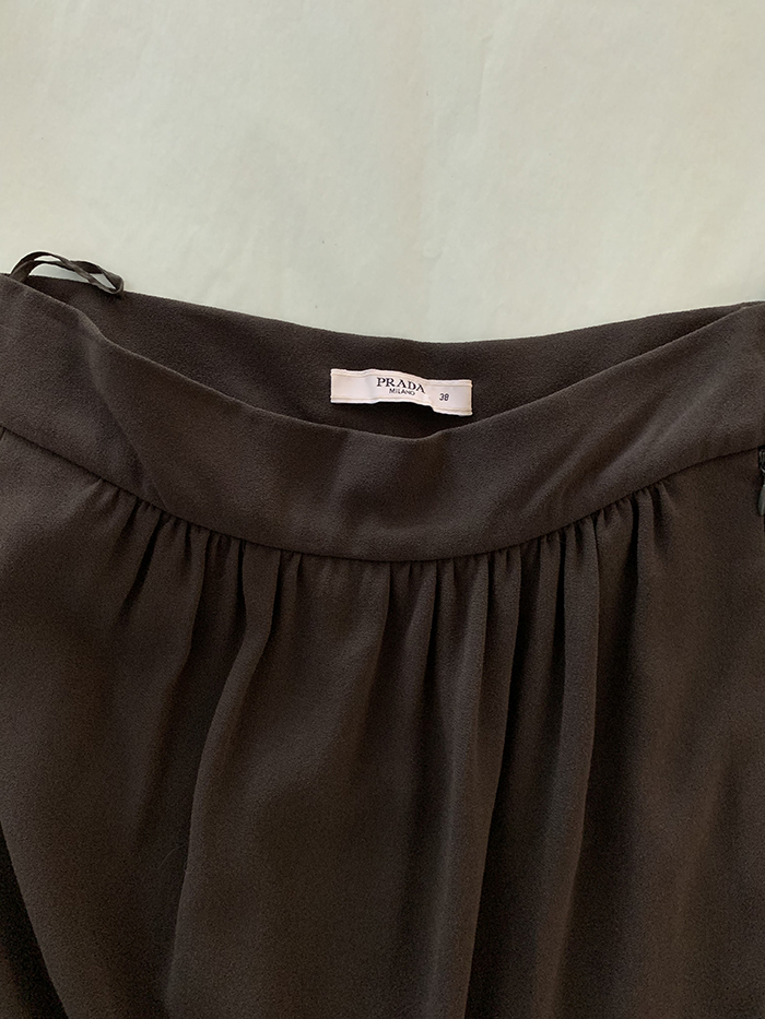 00's "PRADA" viscose Skirt 복제