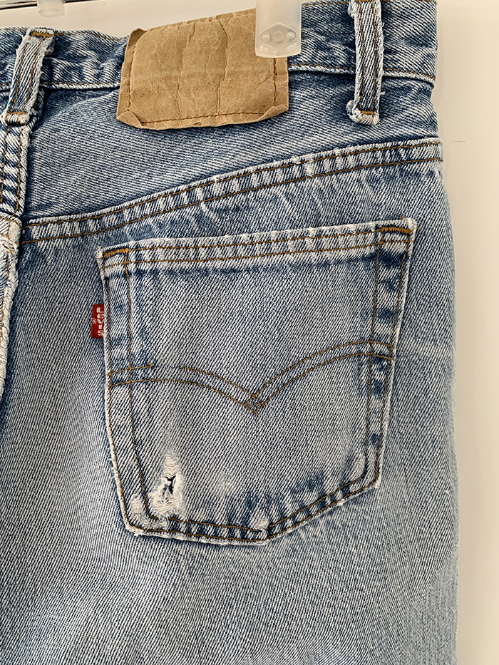90's Levi's 501 - size 29-30 (classic straight fit)