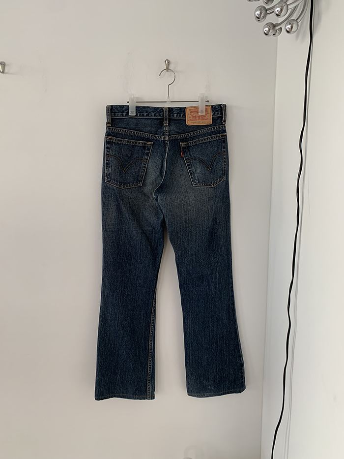 Levi's 517 - size 29 (classic boot cut)