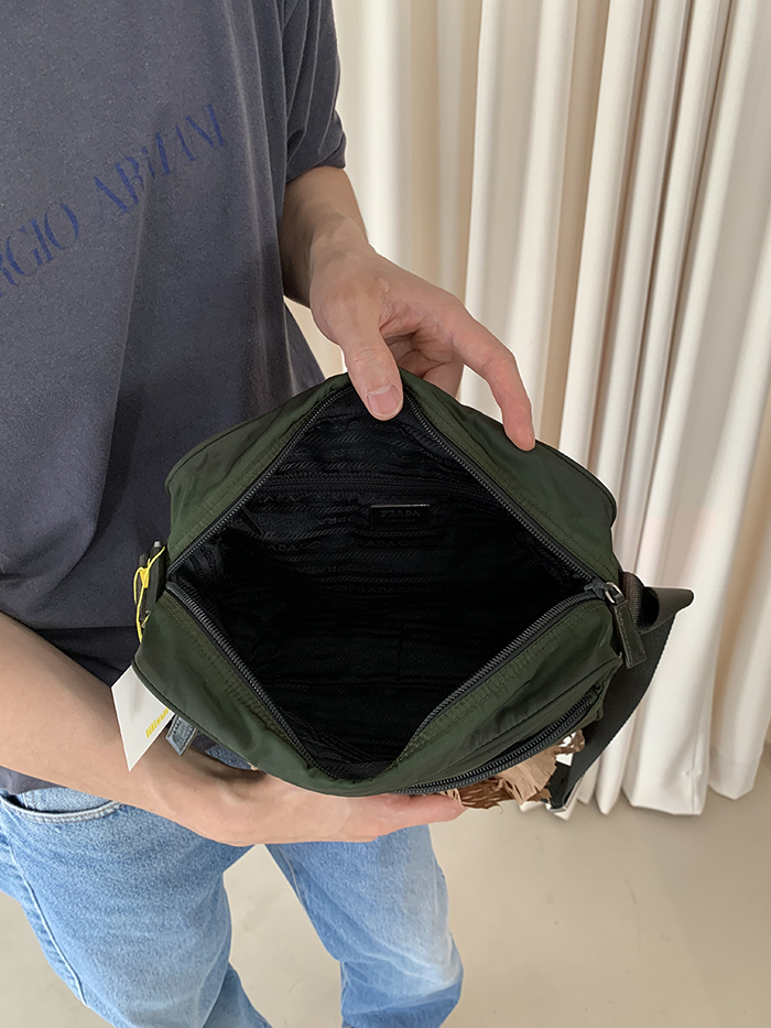 00's "PRADA" polyester Cross Bag