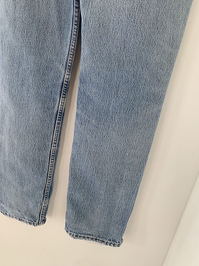 90's Levi's 501 - size 29-30 (classic straight fit)