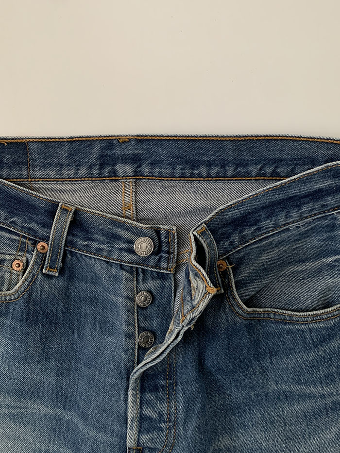90's Levi's 501xx - size 27-28 (classic straight fit) 복제 복제