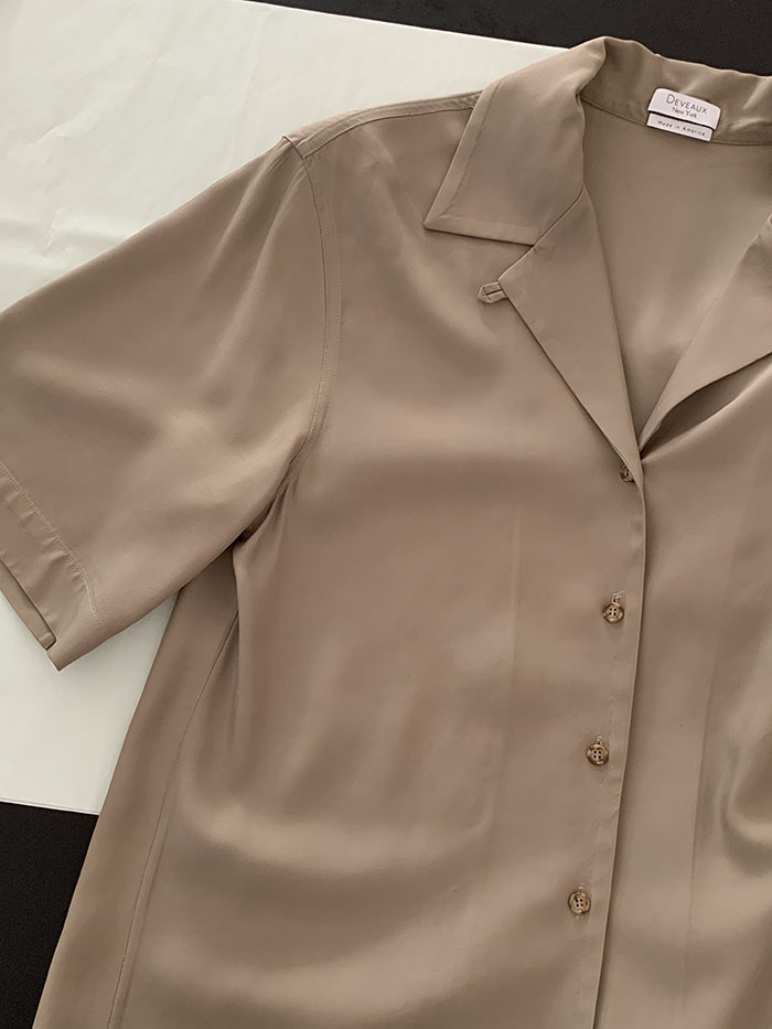 "Deveaux New York" Cotton Blouse 복제 복제