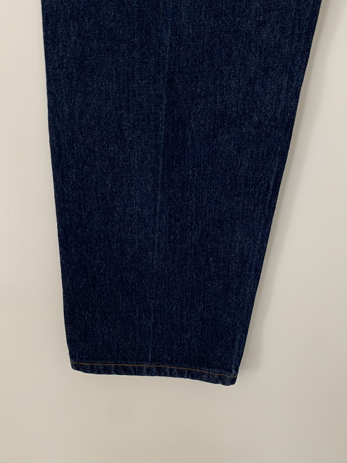 90's Levi's 505 - size 36 (classic straight fit)