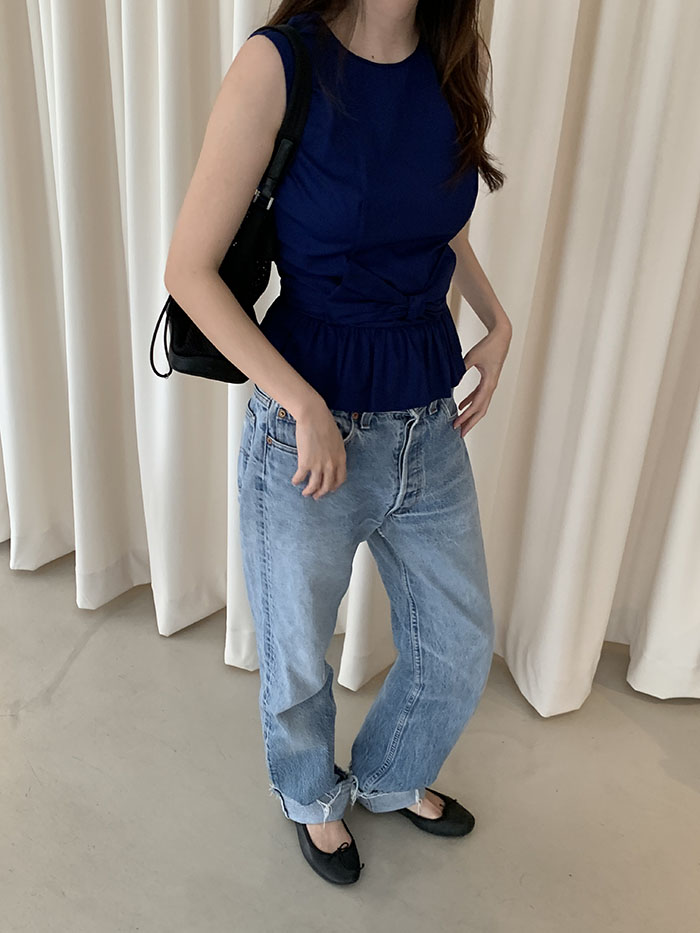 00's "PRADA" rayon x nylon crop Top 복제