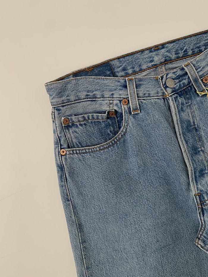 90's Levi's 501 - size 27-28 (classic straight fit) 복제