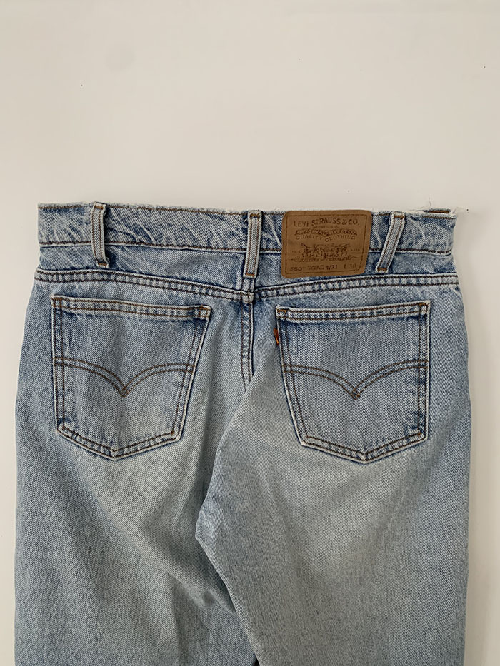 90's Levi's 550 - size 30 (classic relaxed fit) 복제