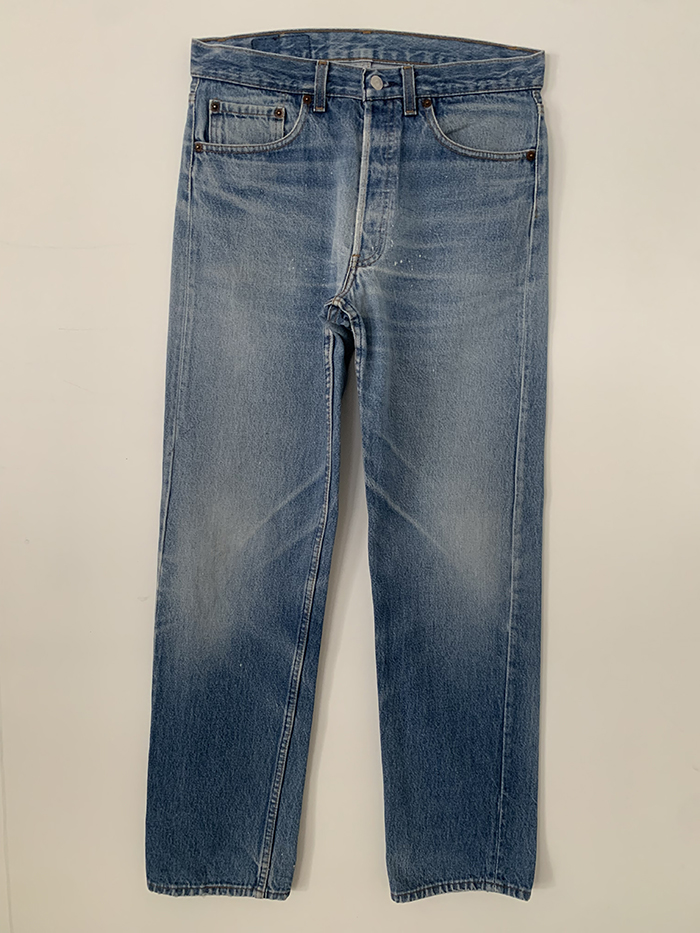 80's Levi's 501 - size 29-30 (classic straight fit)