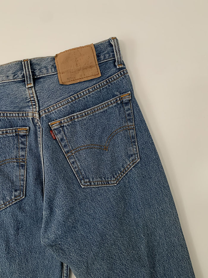 90's Levi's 501xx - size 27 (classic straight fit)