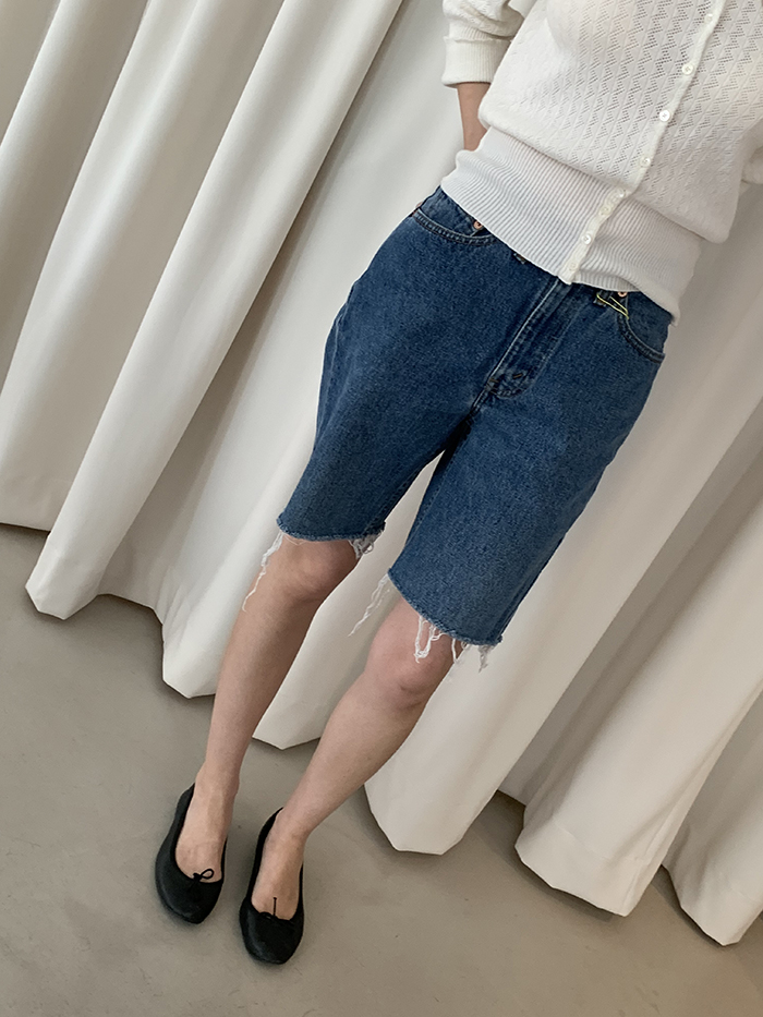 Levi's Short - size 38 (classic straight fit) 복제