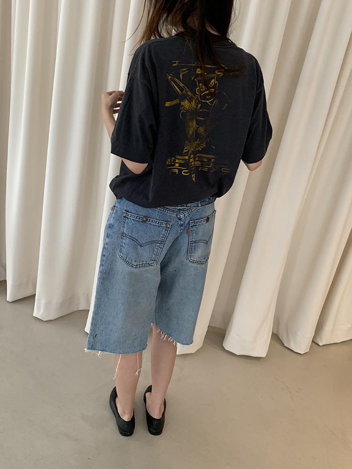 Levi's Short - size 30 (classic Loose fit)