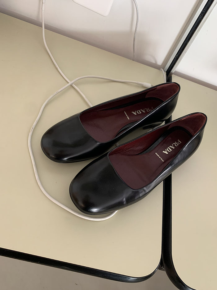 (Deadstock) 00's "PRADA" Flat Shoes