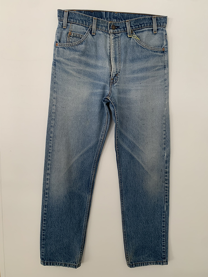 90's Levi's 505 - size 32 (classic regular fit)