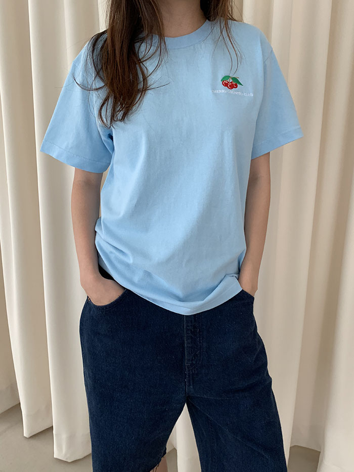 (new product) "Cherry Country Club" Embroidery T-shirt (Gray)