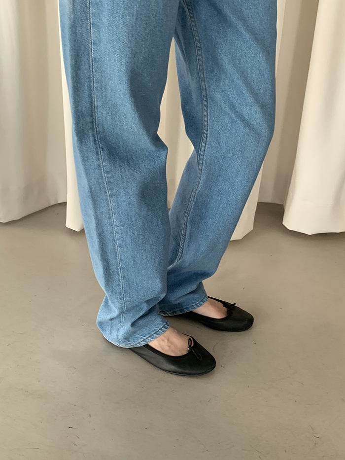 90's Levi's 501 - size 28 (classic straight fit)