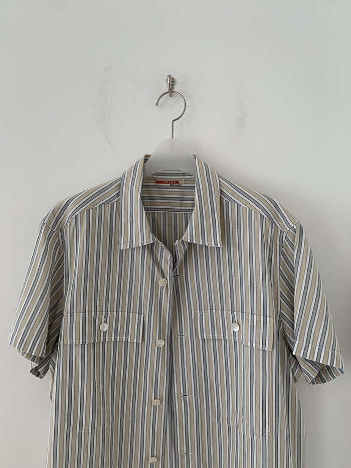 00's "PRADA" cotton pocket short Shirt