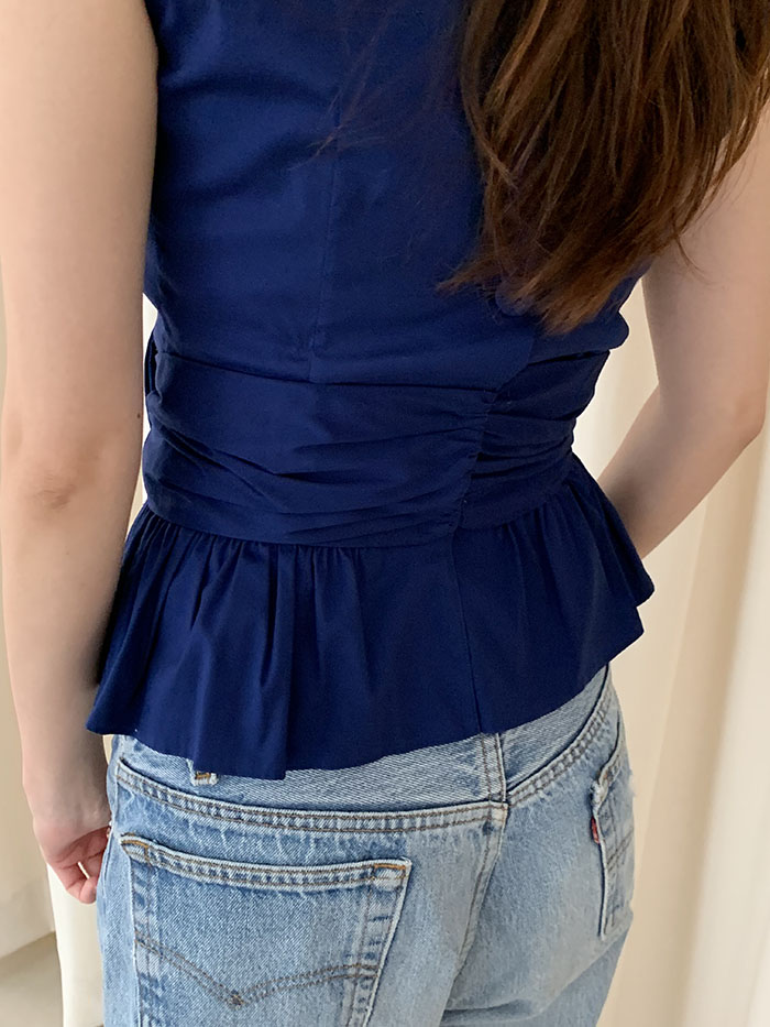 00's "PRADA" rayon x nylon crop Top 복제