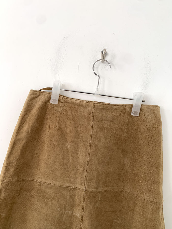's "Morgan de toi" leather skirt 복제