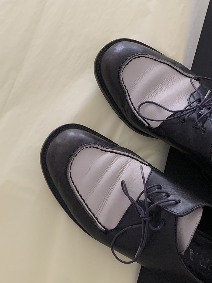 00's "PRADA" shoes /