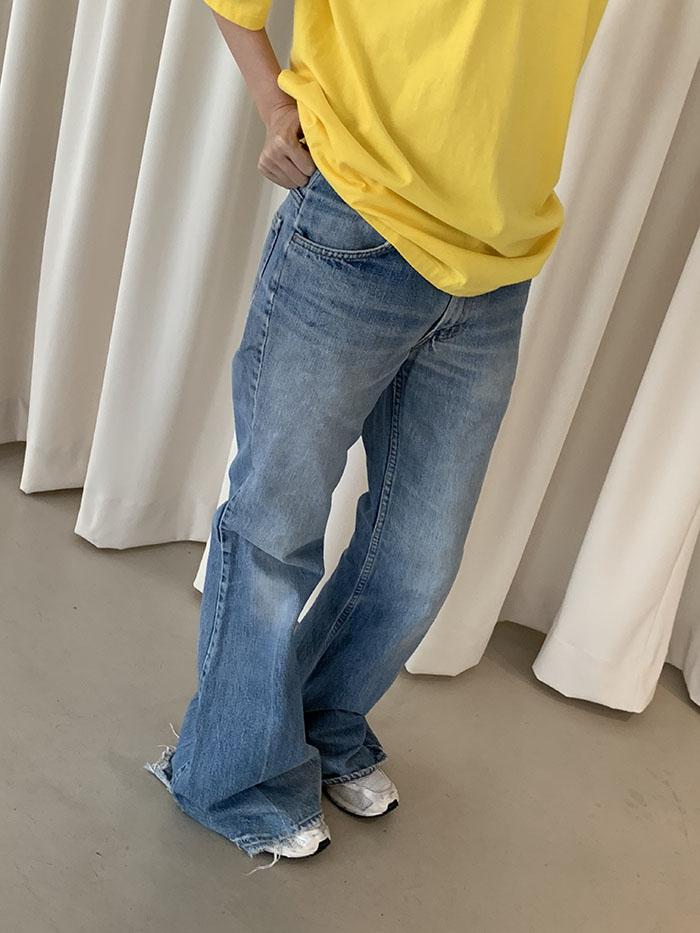 (rare piece) 80's Levi's 684-0217 - size 31 (classic boot cut)