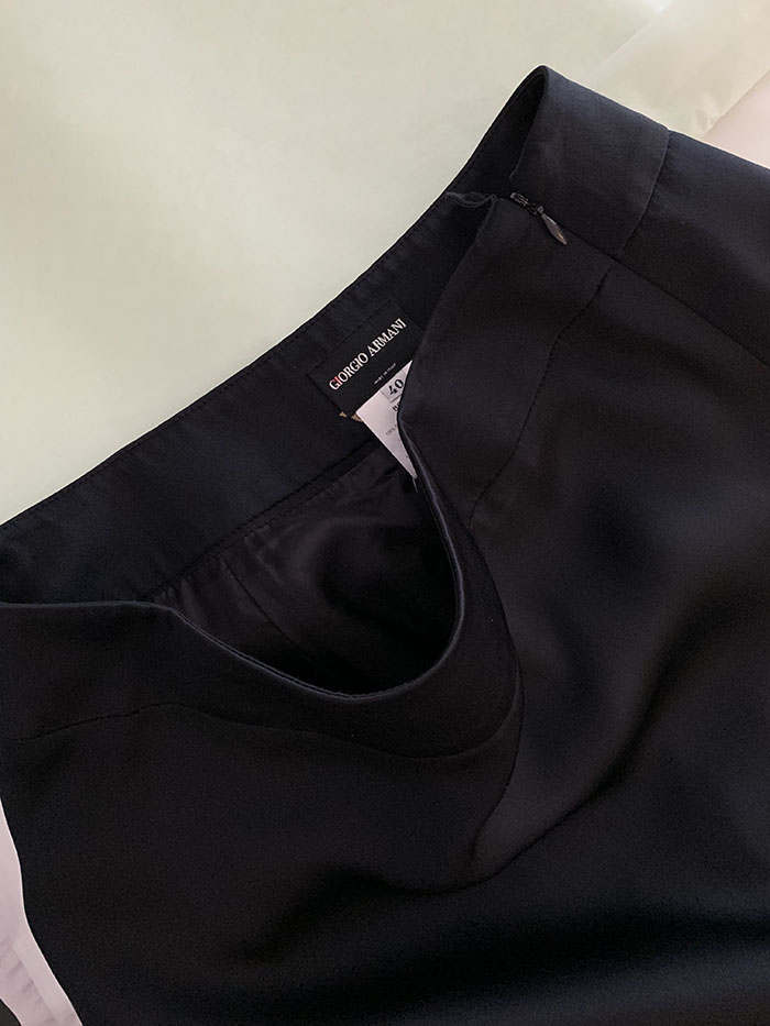 90's "Giorgio Armani" pure silk Skirt 복제