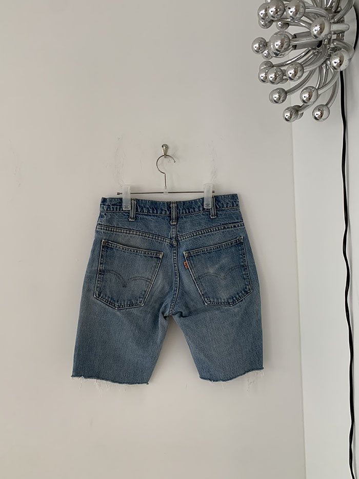70's Levi's Short - size 29 (classic straight fit)