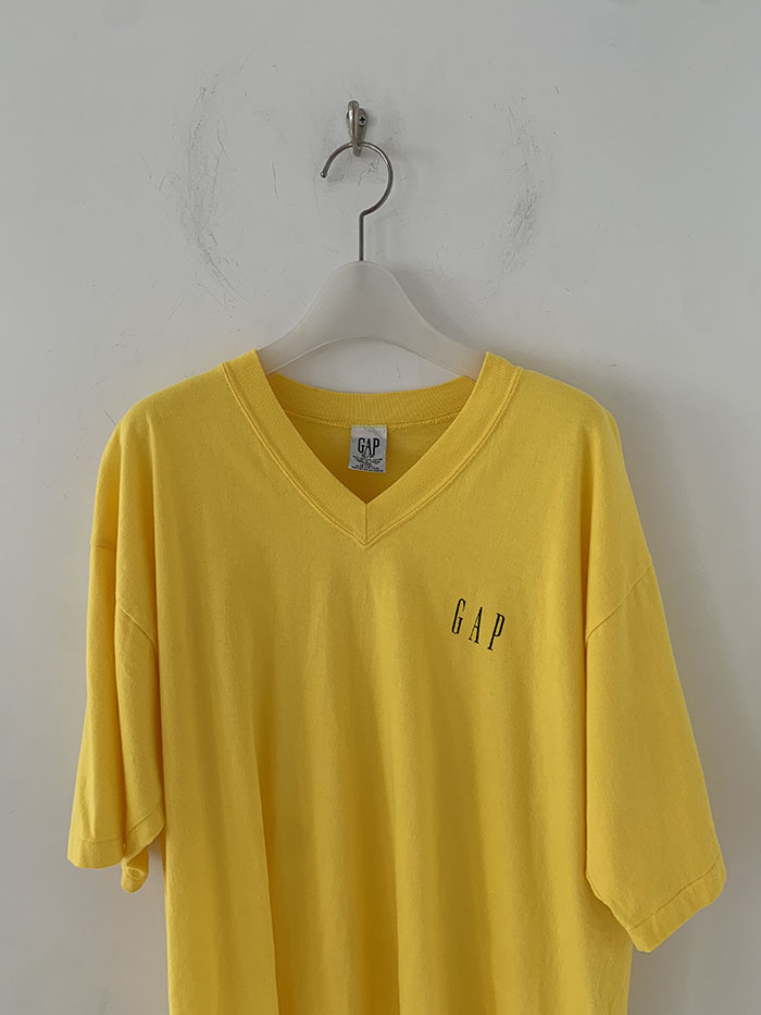90's "OLD GAP" T-shirt