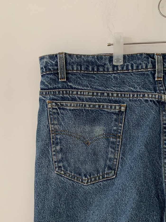 Levi's Short - size 41 (classic straight fit)