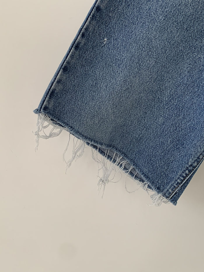 Levi's Short - size 34 (classic straight fit)