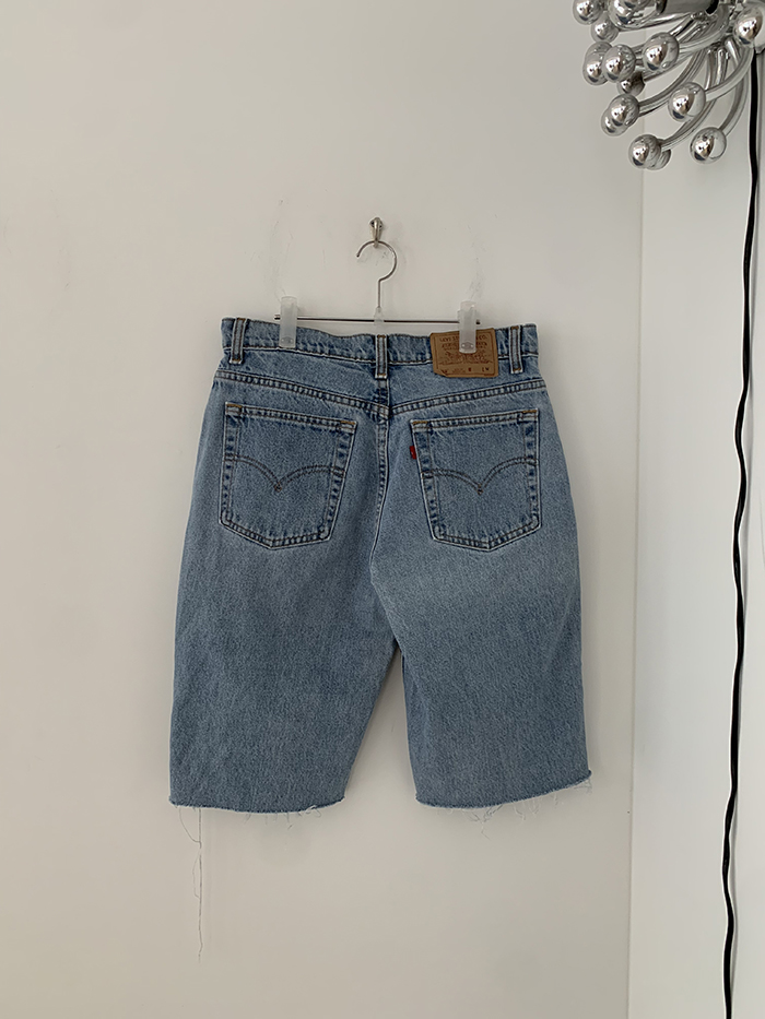 Levi's Short - size 28 (classic Loose fit) 복제