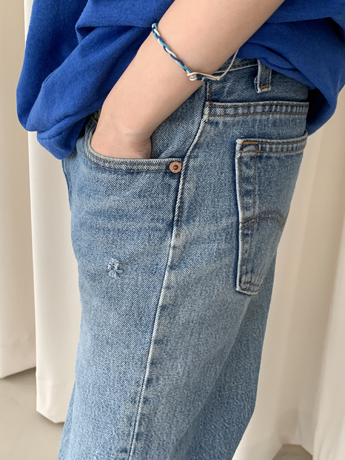 90's Levi's 501 - 29 (classic straight fit)
