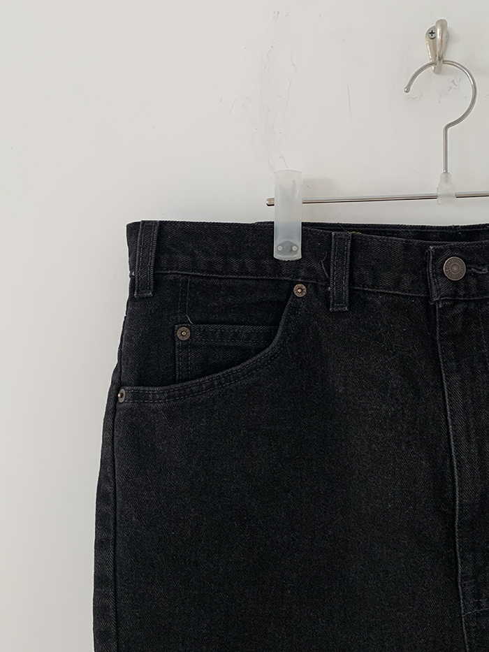 Levi's Short - size 39 (classic straight fit)