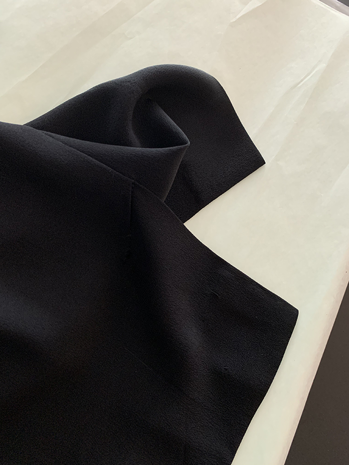 00's "Miu Miu" viscose rayon back button Blouse 복제