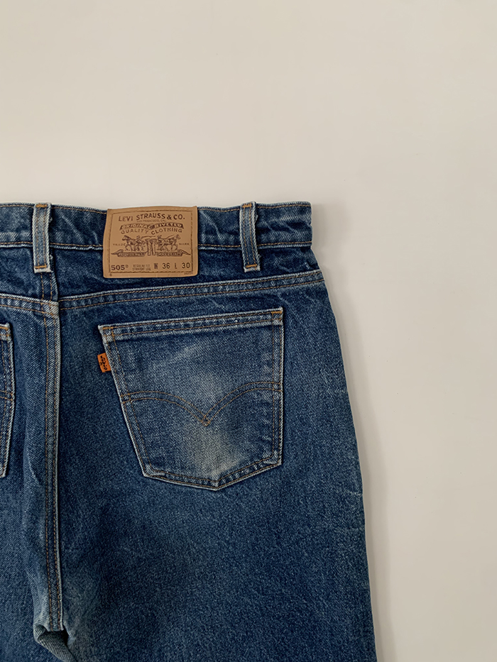 's Levi's 505 - size 36 (classic regular fit)