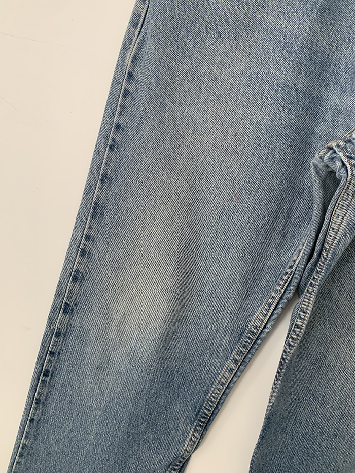 90's Levi's 505 - size 32 (classic regular fit)