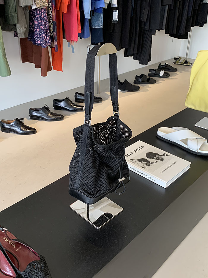 90-00's "PRADA" Net Leather Tote Bag