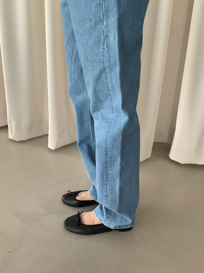 90's Levi's 501 - size 28 (classic straight fit)