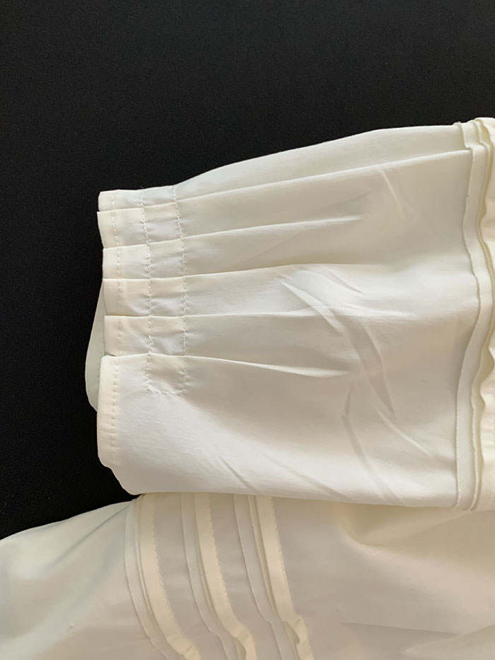 00's "miumiu" viscose rayon back button Blouse 복제