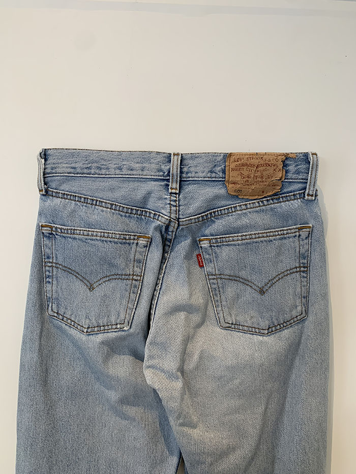 90's Levi's 501 - size 27 (classic straight fit)