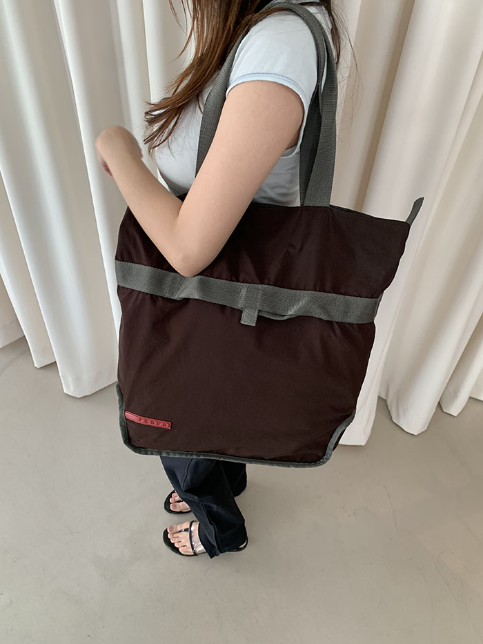 90's "PRADA Sport" Tote Bag (Rare Design) ๋ณต์ 