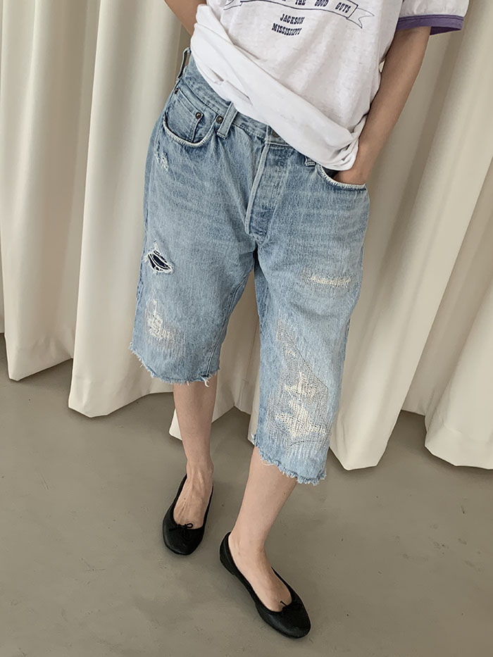 Levi's Short - size 28 (classic straight fit) 복제