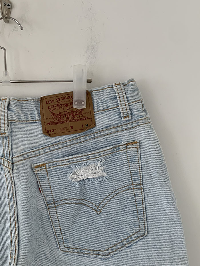 Levi's Short - size 31 (classic straight fit)