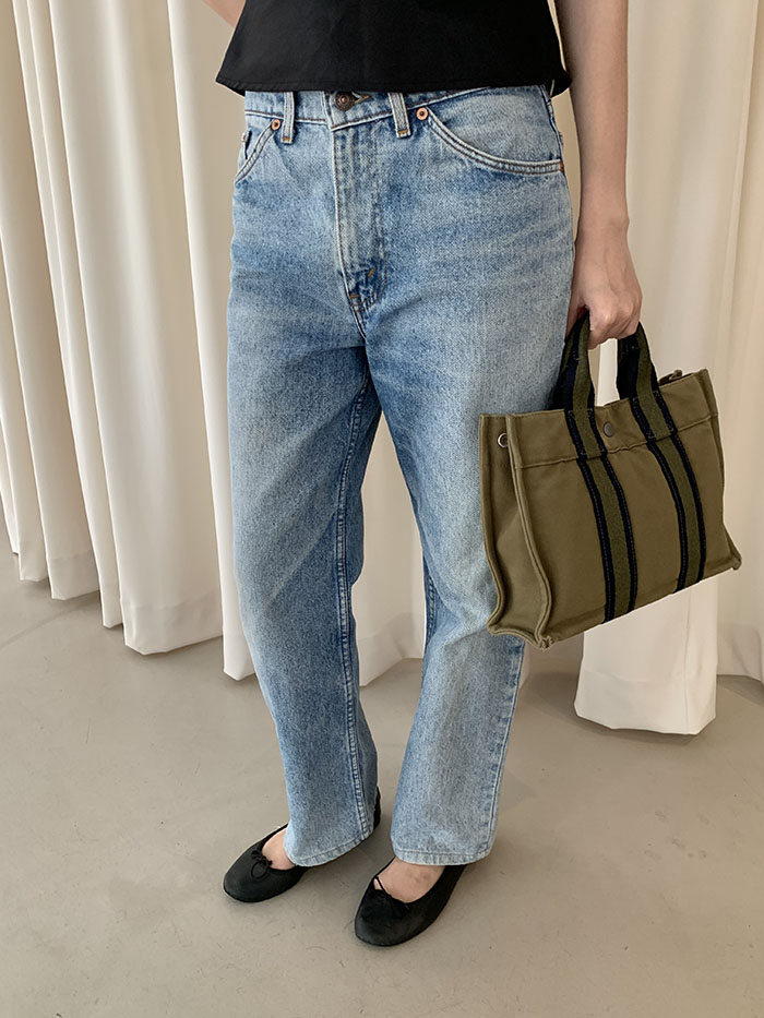 's Levi's 505-0217 - size 29 (classic regular fit)